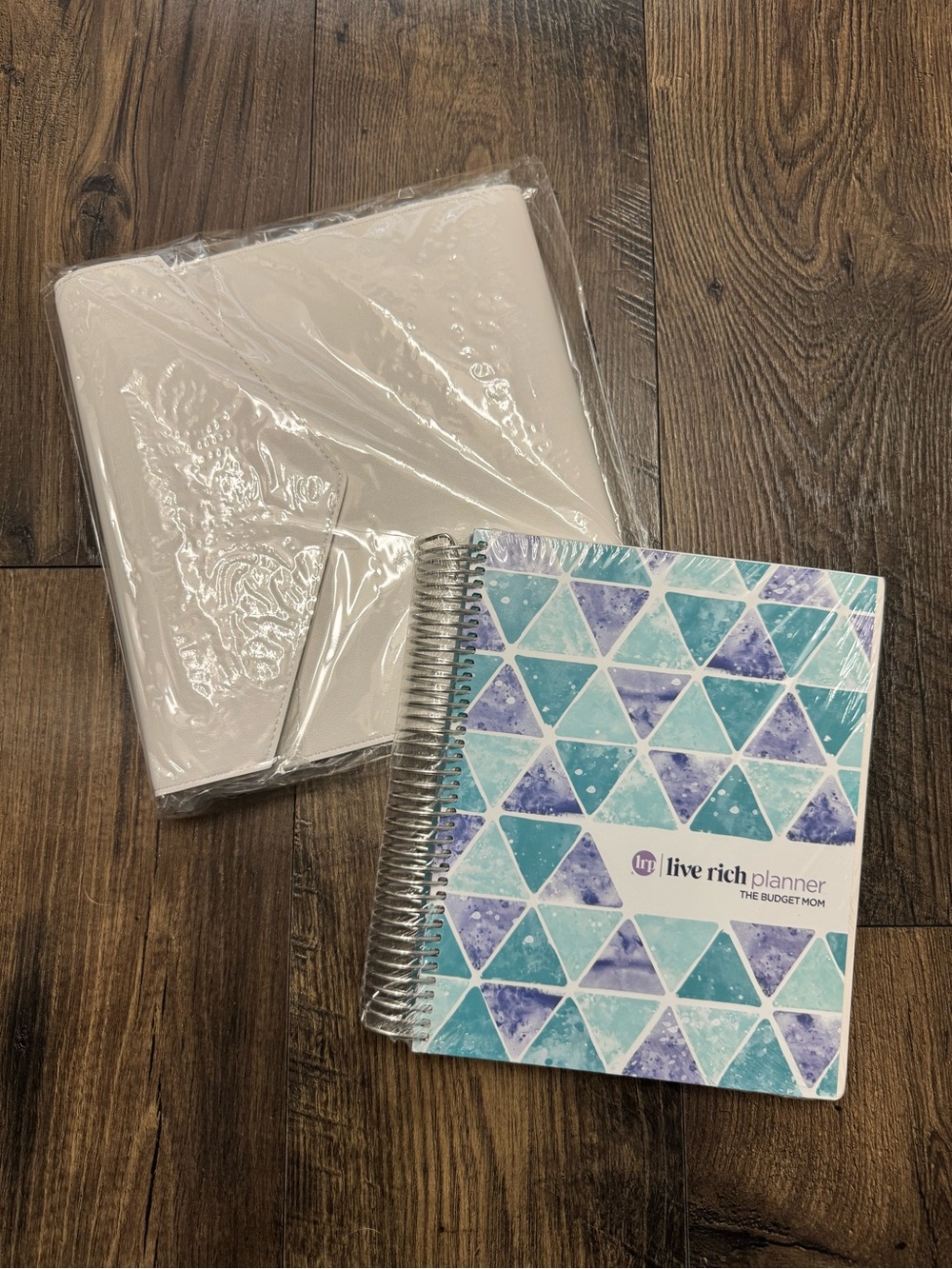 The Budget Mom Live Rich Planner with White Folio Cover